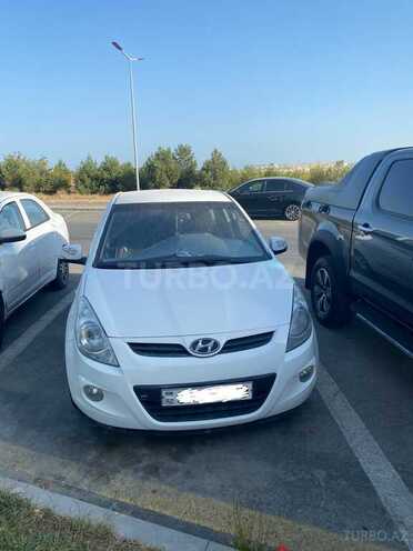 Hyundai i20 2010, 233,000 km - 1.4 л - Bakı
