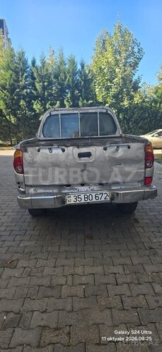 Mitsubishi L200 2011, 405,000 km - 2.5 л - Bakı
