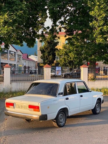 LADA (VAZ) 2107 2007, 250,000 km - 1.6 л - Zaqatala
