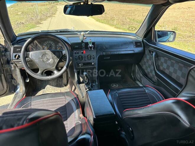 Mercedes C 220 1995, 400,000 km - 2.2 l - Yardımlı