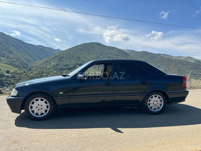 Mercedes C 220 1995, 400,000 km - 2.2 l - Yardımlı