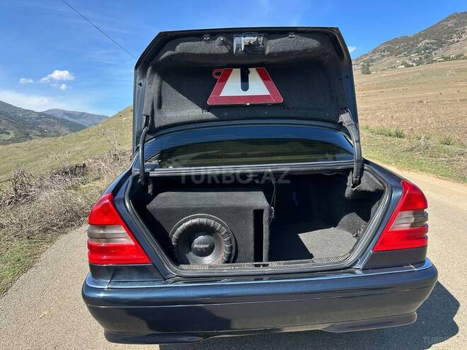 Mercedes C 220 1995, 400,000 km - 2.2 l - Yardımlı
