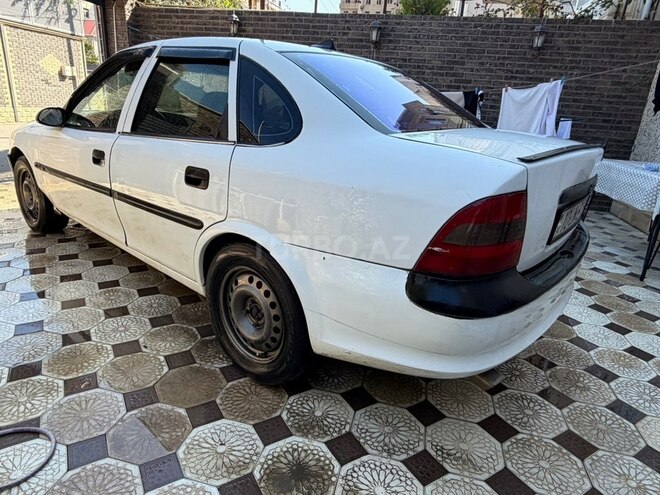 Opel Vectra 1998, 250,000 km - 1.8 l - Bakı
