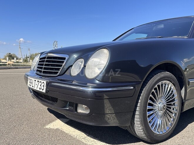Mercedes E 220 2000, 386,200 km - 2.2 л - Bakı