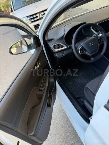 Hyundai Accent 2019, 93,500 km - 1.4 l - Bakı