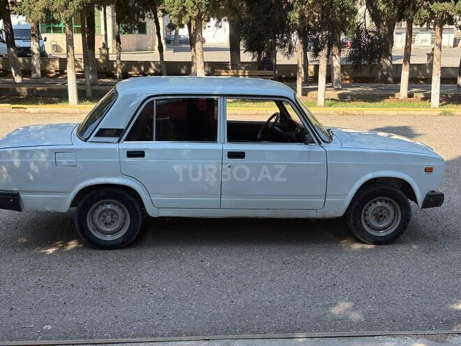 LADA (VAZ) 2107 1999, 258,000 km - 1.6 l - Gəncə