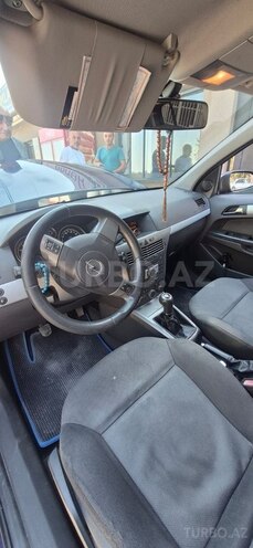 Opel Astra 2006, 230,000 km - 1.4 l - Bakı