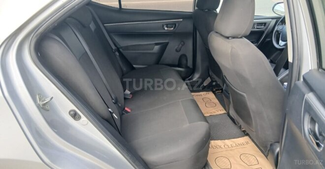Toyota Corolla 2016, 275,000 km - 1.4 l - Bakı