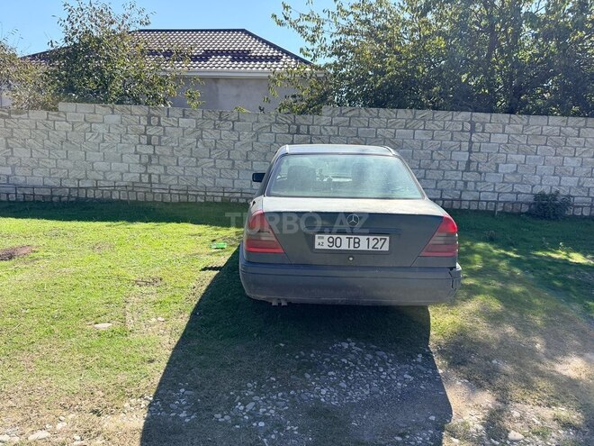 Mercedes C 180 1996, 450,000 km - 1.8 l - Qusar