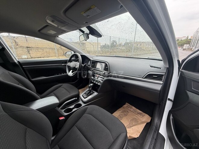 Hyundai Elantra 2019, 85,000 km - 2.0 l - Bakı