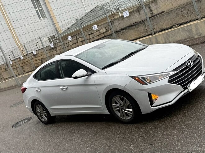 Hyundai Elantra 2019, 85,000 km - 2.0 l - Bakı