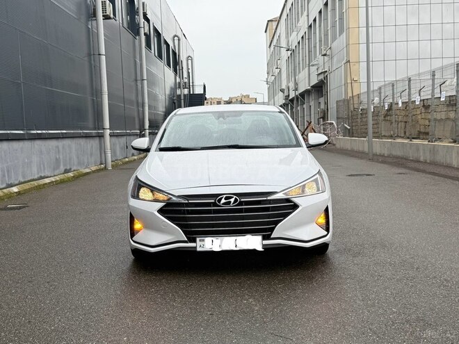 Hyundai Elantra 2019, 85,000 km - 2.0 l - Bakı