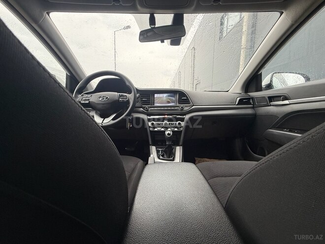 Hyundai Elantra 2019, 85,000 km - 2.0 l - Bakı