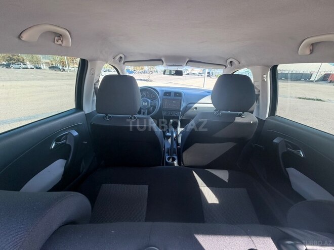 Volkswagen Polo 2011, 358,000 km - 1.4 l - Bakı