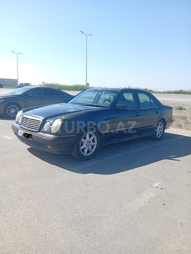 Mercedes E 230 1995, 510,000 km - 2.3 l - Bakı