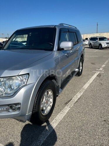 Mitsubishi Pajero 2007, 289,000 km - 3.0 л - Bakı