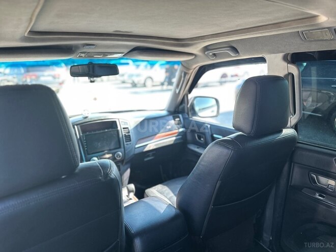 Mitsubishi Pajero 2007, 289,000 km - 3.0 л - Bakı