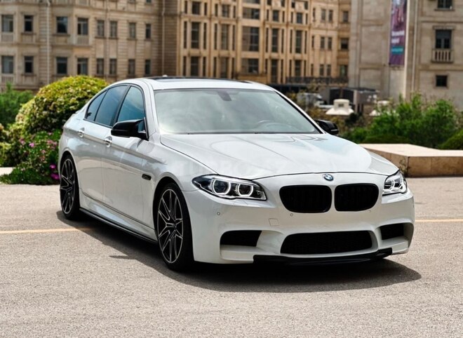 BMW 528 2013, 300,000 km - 2.0 l - Bakı