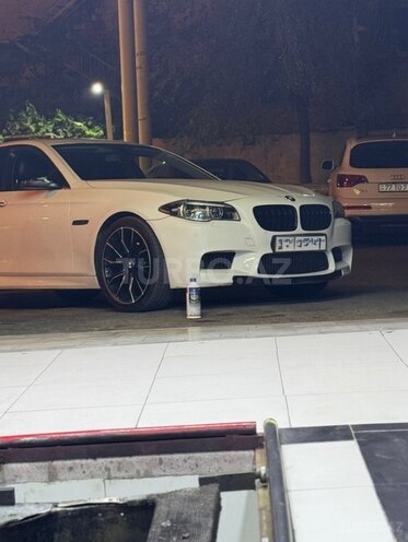 BMW 528 2013, 300,000 km - 2.0 l - Bakı