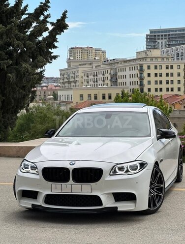 BMW 528 2013, 300,000 km - 2.0 l - Bakı
