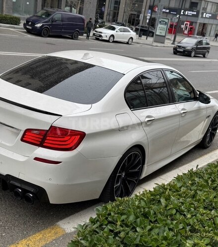 BMW 528 2013, 300,000 km - 2.0 l - Bakı