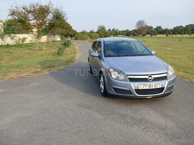 Opel Astra 2006, 230,000 km - 1.4 l - Qax