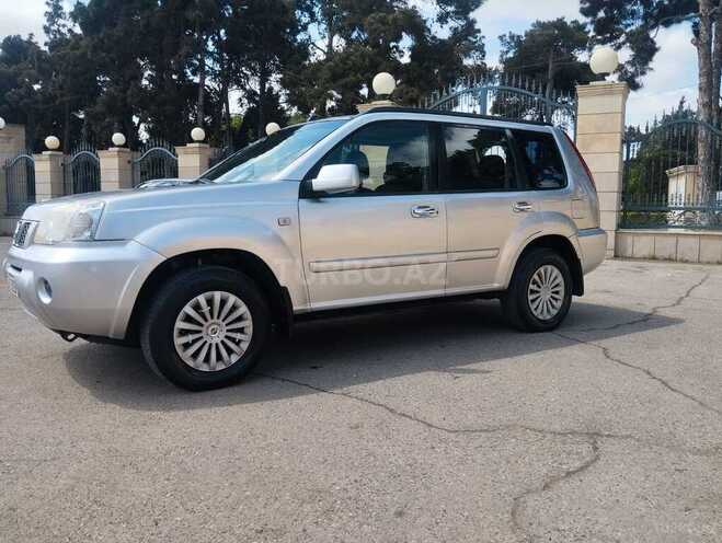 Nissan X-Trail 2004, 285,000 km - 2.2 l - Biləsuvar
