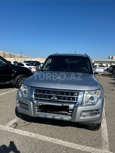 Mitsubishi Pajero 2007, 289,000 km - 3.0 л - Bakı