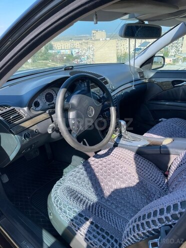Mercedes E 240 2002, 418,000 km - 2.6 l - Bakı