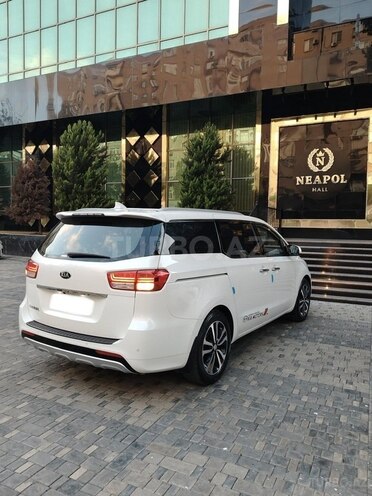 Kia Carnival 2015, 187,000 km - 2.2 л - Bakı