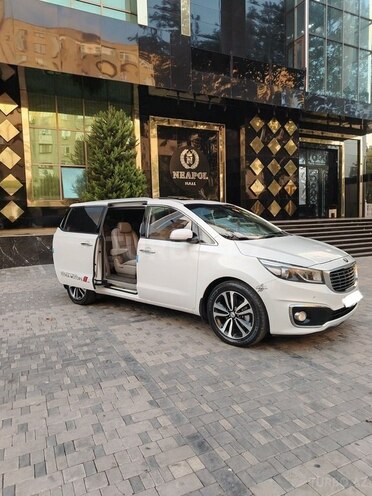Kia Carnival 2015, 187,000 km - 2.2 л - Bakı