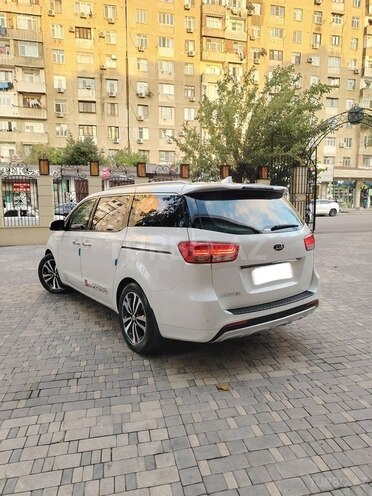 Kia Carnival 2015, 187,000 km - 2.2 л - Bakı