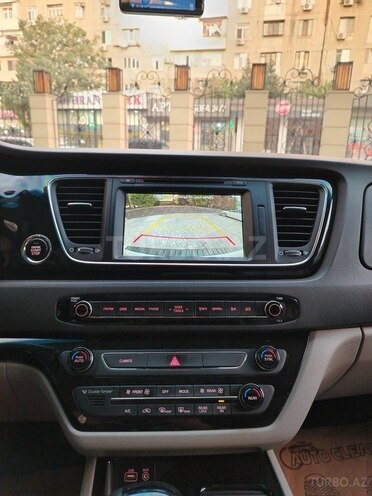 Kia Carnival 2015, 187,000 km - 2.2 л - Bakı