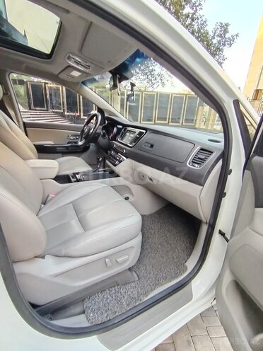 Kia Carnival 2015, 187,000 km - 2.2 л - Bakı