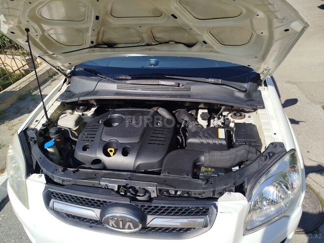 Kia Sportage 2008, 180,000 km - 2.0 l - Bakı