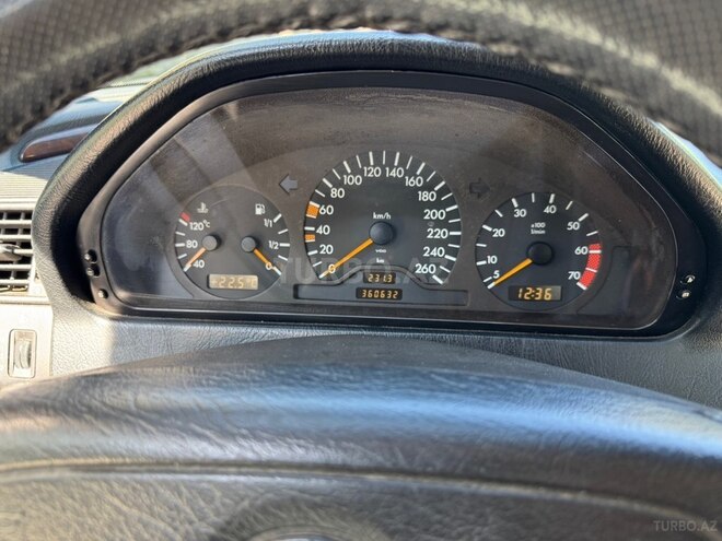 Mercedes C 200 1997, 360,000 km - 2.0 л - Bakı