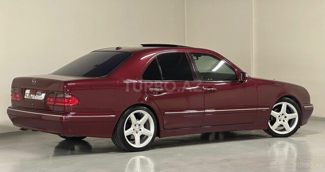 Mercedes E 280 2001, 335,048 km - 2.8 l - Gəncə