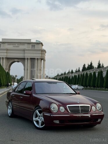 Mercedes E 280 2001, 335,048 km - 2.8 l - Gəncə