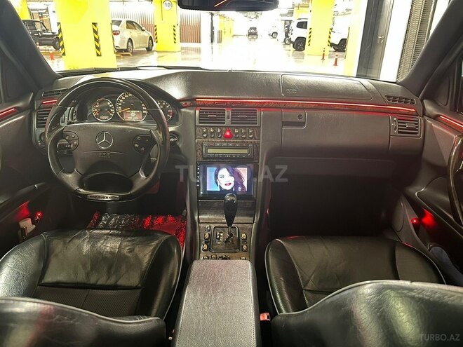 Mercedes E 280 2001, 335,048 km - 2.8 l - Gəncə