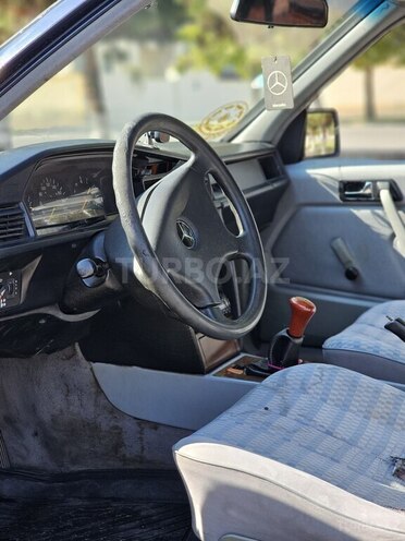 Mercedes 190 1991, 2,500,000 km - 1.8 л - Gəncə