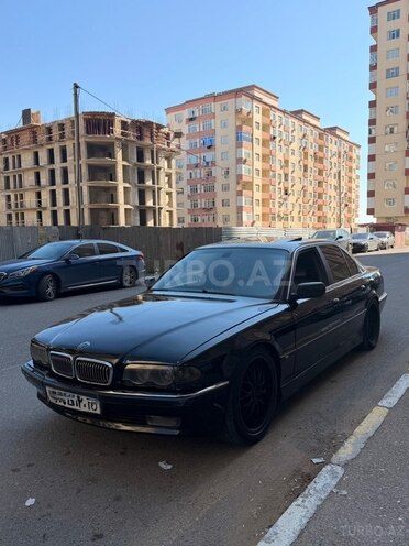 BMW 740 1998, 263,479 km - 4.4 l - Bakı
