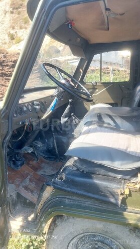 UAZ 3303 1989, 804,652 km - 2.4 л - Quba