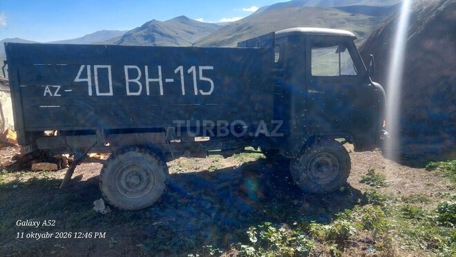 UAZ 3303 1989, 804,652 km - 2.4 л - Quba