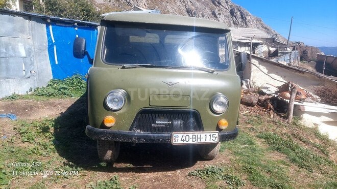 UAZ 3303 1989, 804,652 km - 2.4 л - Quba