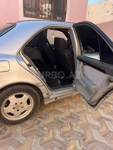 Mercedes C 180 1995, 408,000 km - 1.8 л - Bakı