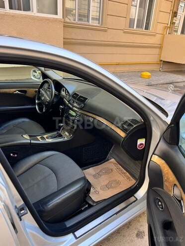 Mercedes E 220 2007, 334,645 km - 2.2 l - Masallı