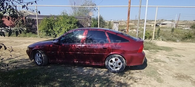 Opel Vectra 1999, 394,000 km - 1.6 l - Bakı