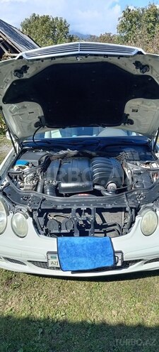 Mercedes E 220 2005, 370,000 km - 2.2 l - Oğuz