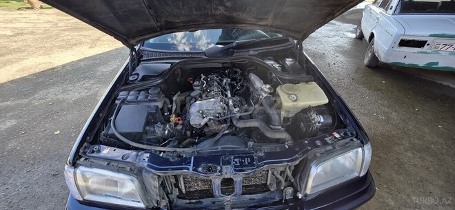 Mercedes C 220 1998, 320,000 km - 2.2 л - Cəlilabad