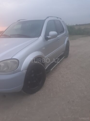 Mercedes ML 320 2001, 240,001 km - 3.2 л - Sabirabad
